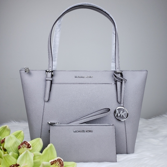 Michael Kors Handbags - 🌺Michael Kors Ciara tote bag and Wallet set grey